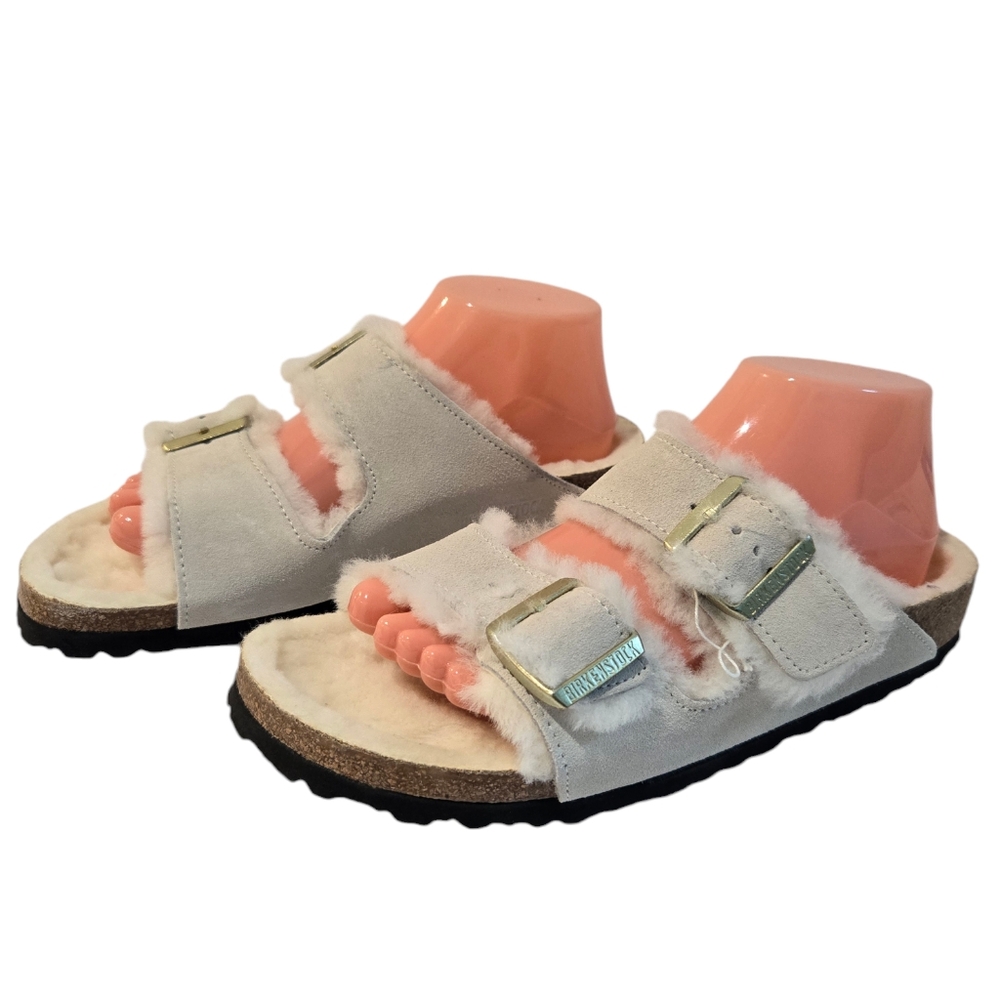 Birkenstock White Arizona Shearling Buckle Sandals 9